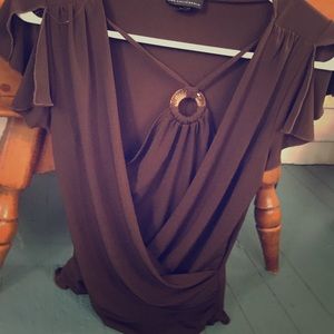 Slim Fit Crisscross Shirt